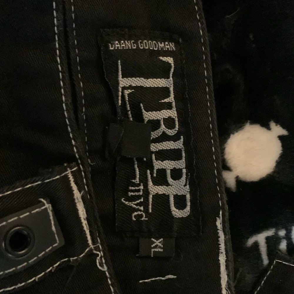 Tripp NYC Goth Skirt - Picture 6 of 8